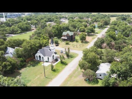 First Presbyterian Church of Bartlett, TX (1899, Historic Landmark)