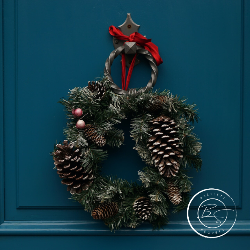 The Dos and Don'ts of Holiday Decorating - Bartlett Secrets - Jennifer Tucker - Bartlettsecrets.com - Amazing Realty - Bartlett Texas